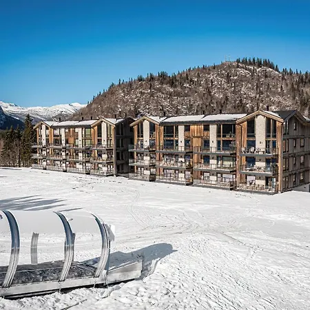 Modern Ski-in-ski-out In Lägenhet Hemsedal